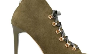 Botki sznurowane - z jakiego typu spodniami najlepiej się komponują?