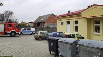 Ładunek chemiczny w plecaku? Ewakuacja przedszkola w Parzniewicach