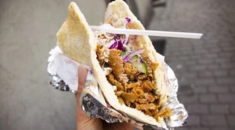 Klienci baru pobili się z obsługą