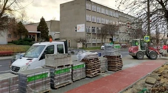 Chodnik i ścieżka już na ukończeniu