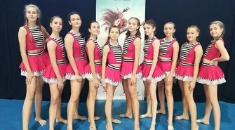 Piotrkowskie tancerki z tytułami Mistrzów i Wicemistrzów Polski