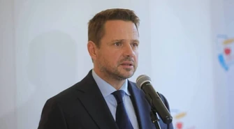 Trzaskowski: w ramach protestu samorządów wyłączymy symbolicznie iluminację kilku miejsc