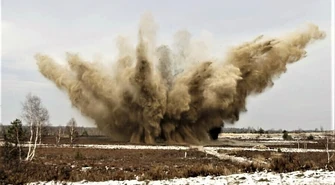 Saperzy zdetonowali niewybuchy z Pilicy [WIDEO]