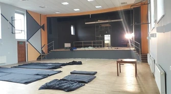 Prace remontowe w moszczenickim GOKiS na ukończeniu