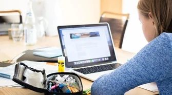 Jak naprawdę wygląda zdalne nauczanie