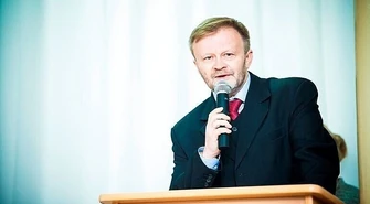 Tomasz Trzaskacz ponownie szefem piotrkowskiego Kuratorium