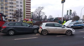 Kolejna kolizja w Piotrkowie. Sprawca po użyciu alkoholu