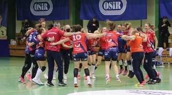 Sensacyjne zwycięstwo Piotrcovii nad mistrzyniami Polski (GALERIA)