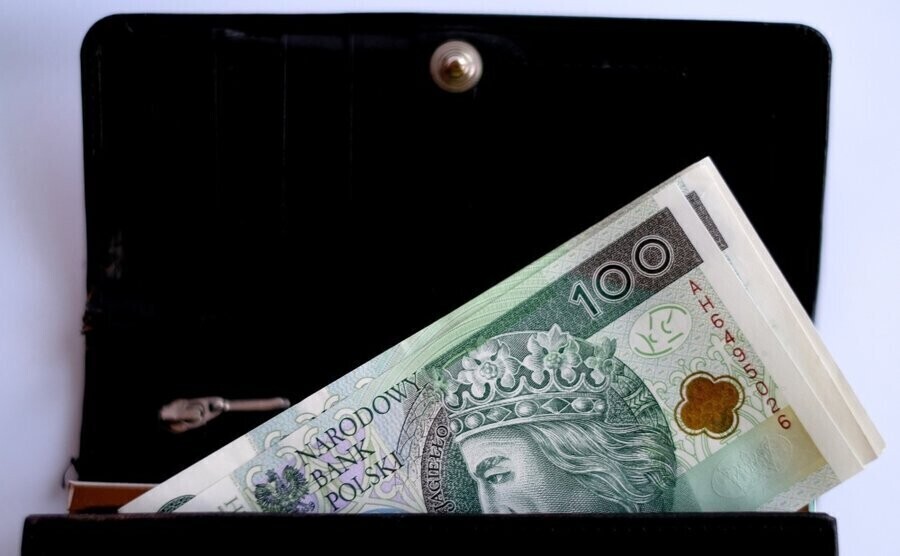 Od 1 stycznia płaca minimalna wynosi 2800 zł brutto