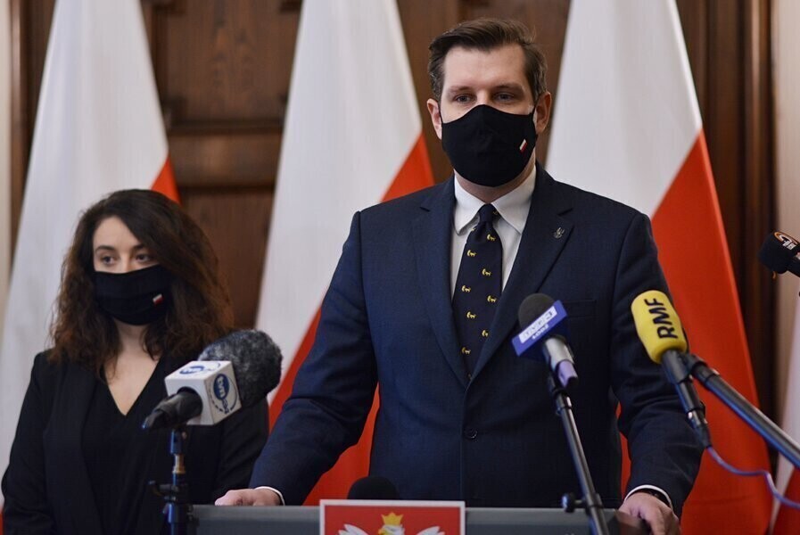 Wkrótce rozpoczną się zapisy na szczepienia dla seniorów