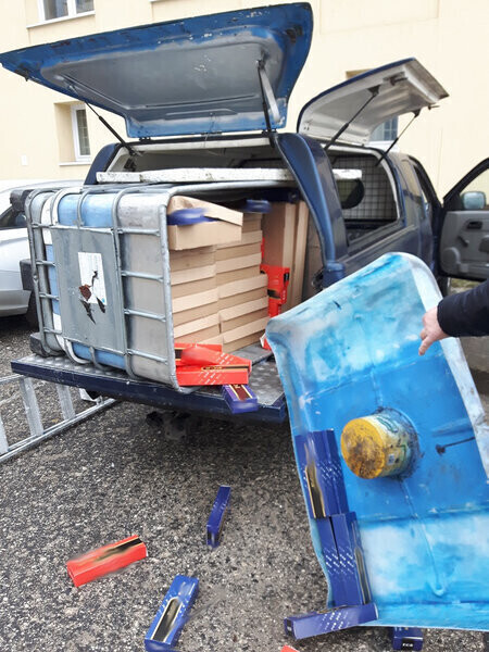 Przewoził papierosy bez akcyzy w pudełkach do pizzy