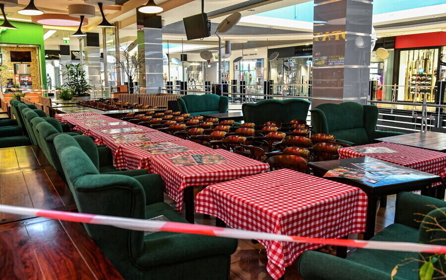 Prof. Horban w optymistycznym scenariuszu w połowie lutego będziemy blisko otwierania wszystkiego