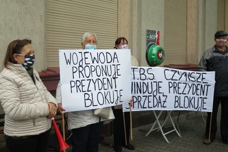 Mieszkańcy Sygietyńskiego dalej bez możliwości wykupu mieszkań