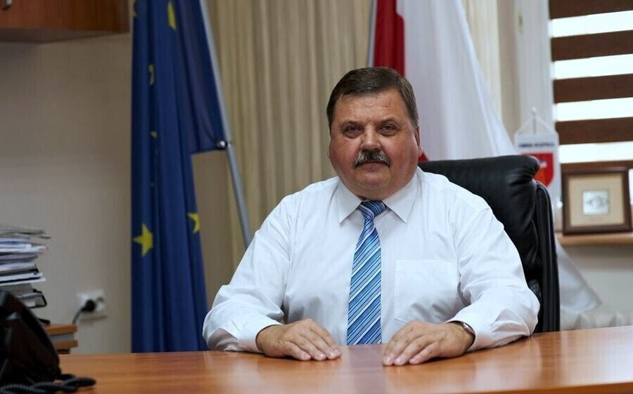 Fotel wójta gminy Rozprza zlicytowany