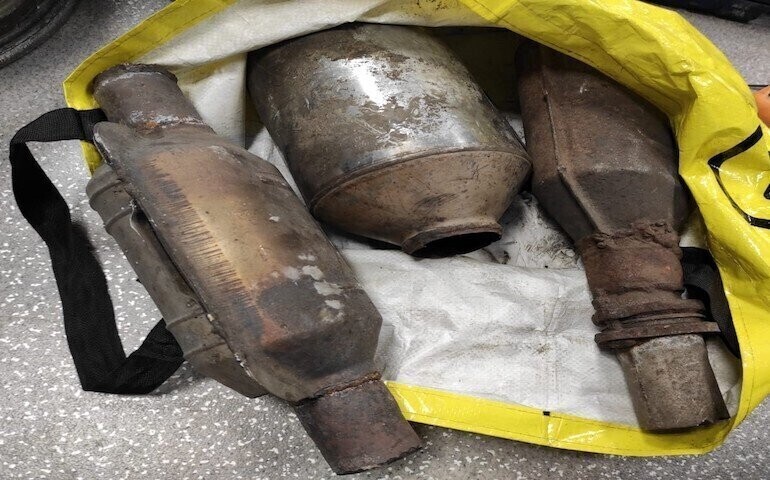 Kradł katalizatory i miedź. Zatrzymali go piotrkowscy policjanci