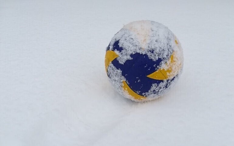 OSIR zaprasza na nietypowe zawody. Zagraj w siatkówkę na śniegu