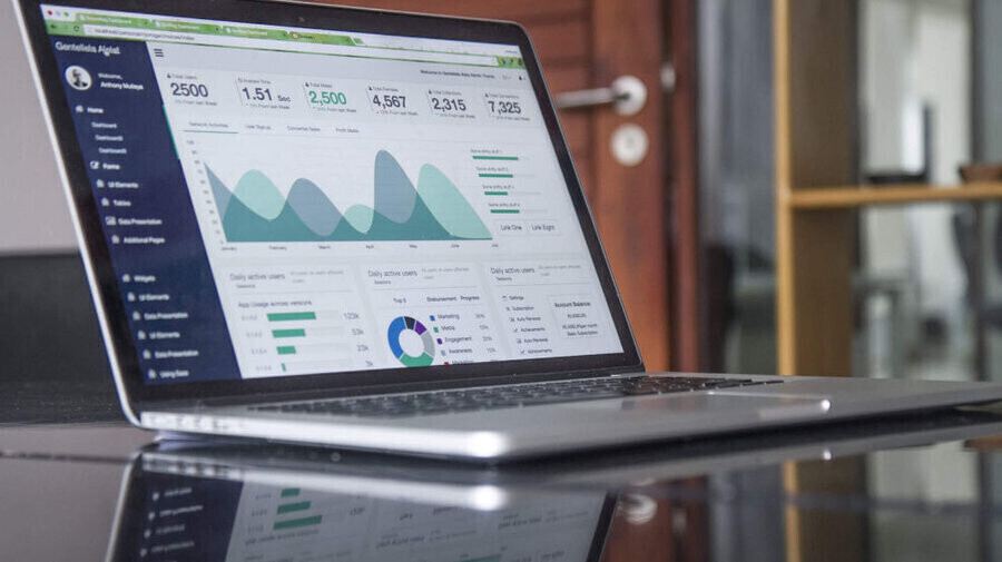 Pozycjonowanie stron internetowych jest niezbędne aby zaistnieć w internecie - jak wygląda tworzenie stron www pod SEO