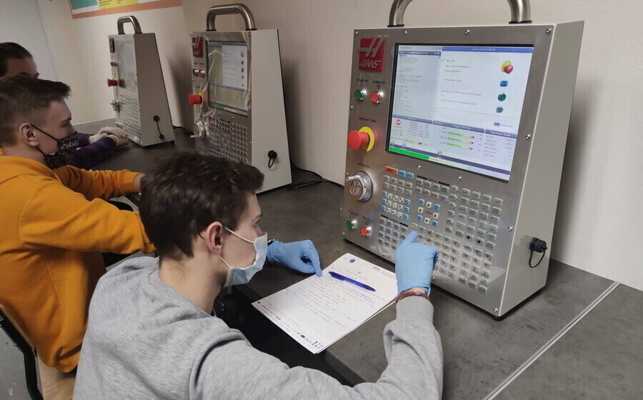 Edukacja zawodowa na miarę XXI wieku