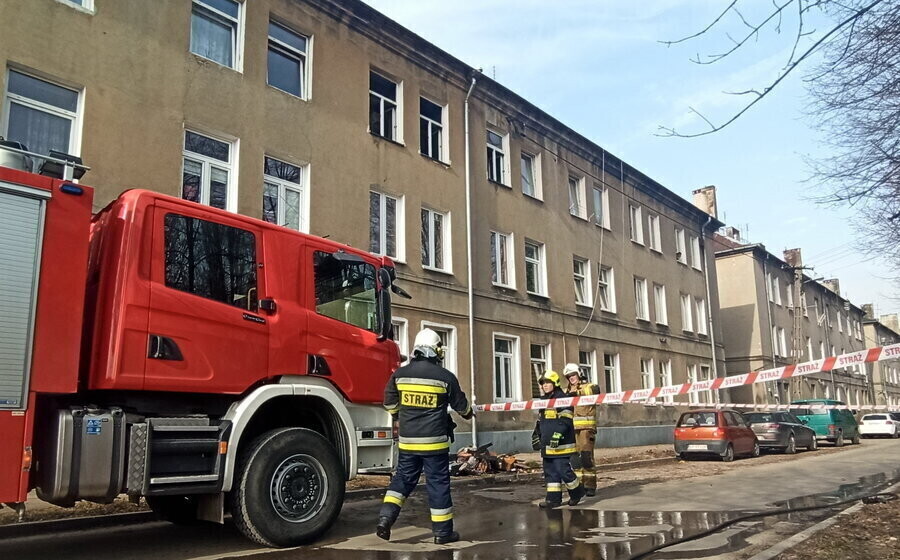 Strażacy rozpoczęli weekend od dwóch pożarów