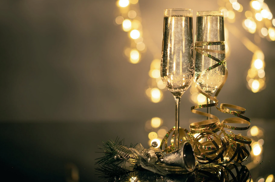 Jak wybrać niespodziankę na rocznicę znajomych