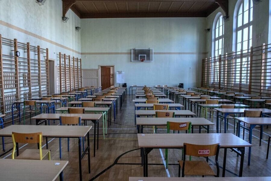 Rozpoczynają się próbne egzaminy ósmoklasisty organizowane przez CKE