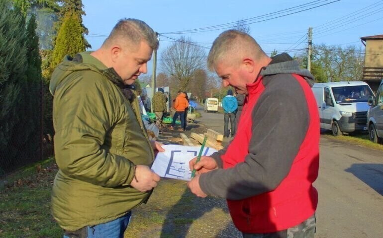 Ekipa Nasz Nowy Dom w Poniatowie. Dziś emisja odcinka