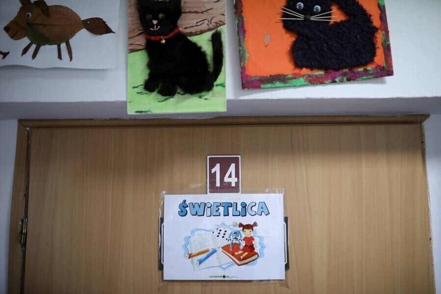 Raport stałe pogarszanie się kondycji psychicznej uczniów w kolejnych fazach epidemii