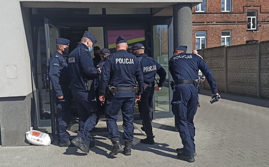 Policja wkroczyła do jednej z piotrkowskich siłowni