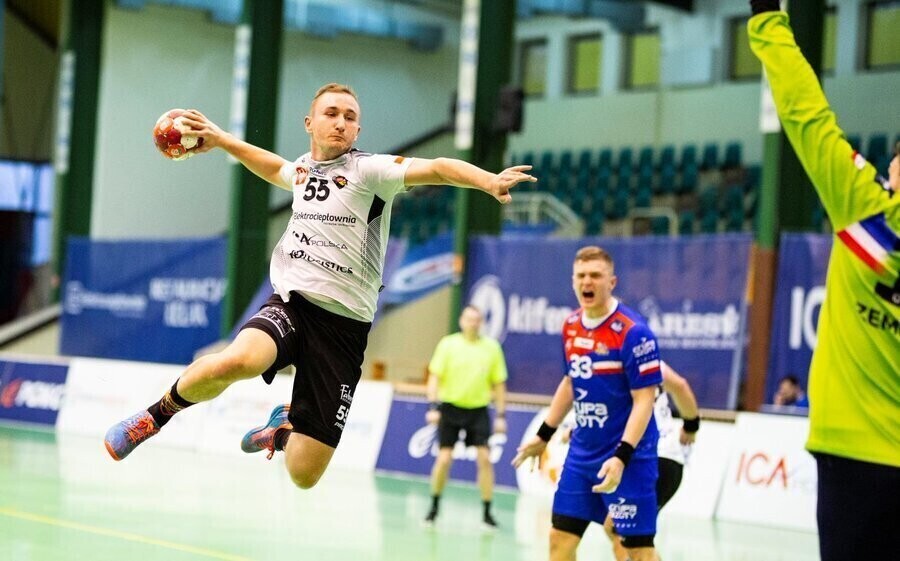 Mecz Piotrkowianina z Wisłą obejrzymy za darmo w internecie
