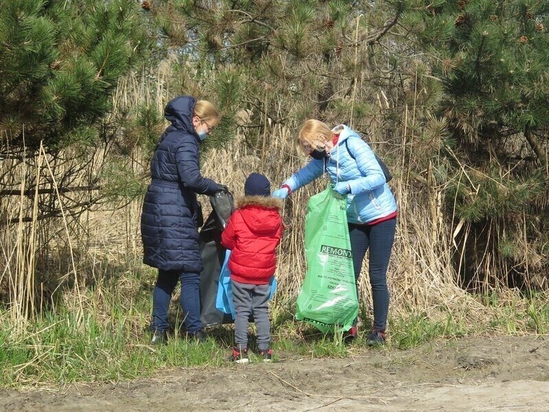 Posprzątali okolice Bugaju
