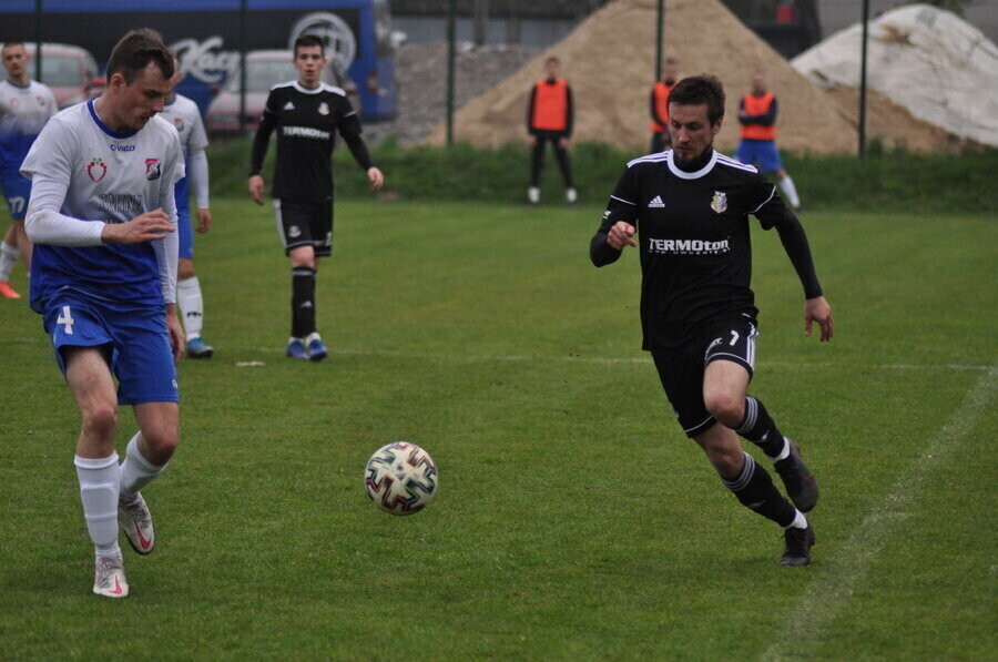 Poloniści przegrywają na wyjeździe