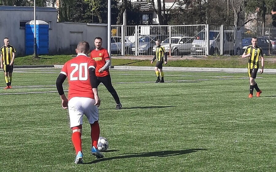 Grad goli w lidze piłkarzy-amatorów