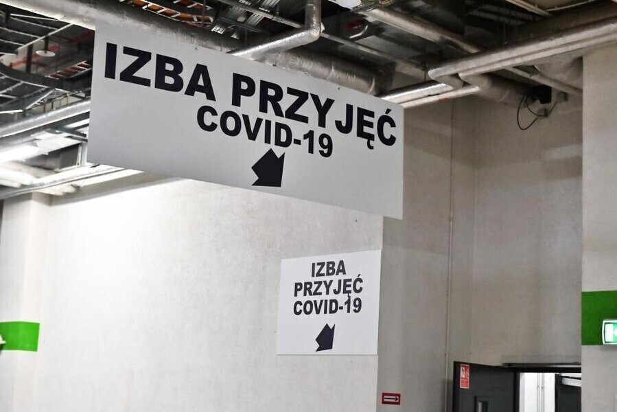 Prof. Gut mamy ponad 30 procent mniej zakażeń niż tydzień temu