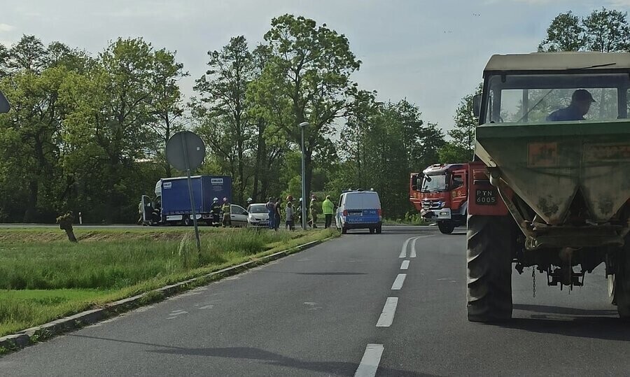 Zderzenie dwóch pojazdów w Grabicy