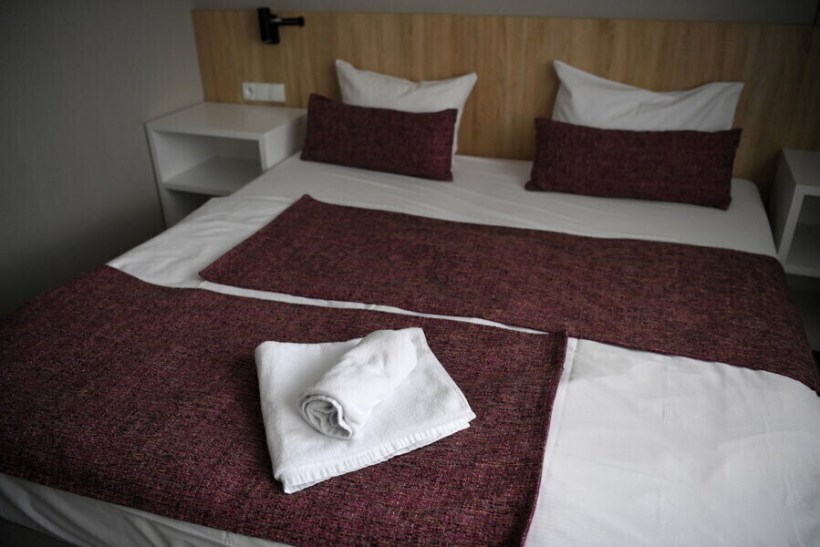 TIG paszporty covidowe zadziałają przeciw lokalnej turystyce