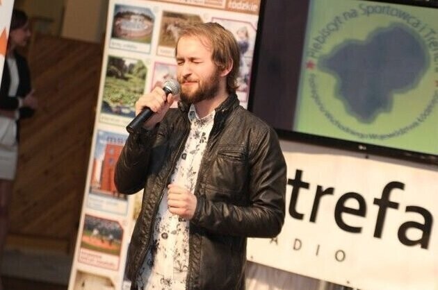 Tęskno mi do gwiazd. Nowy singiel BARANOVSKIEGO