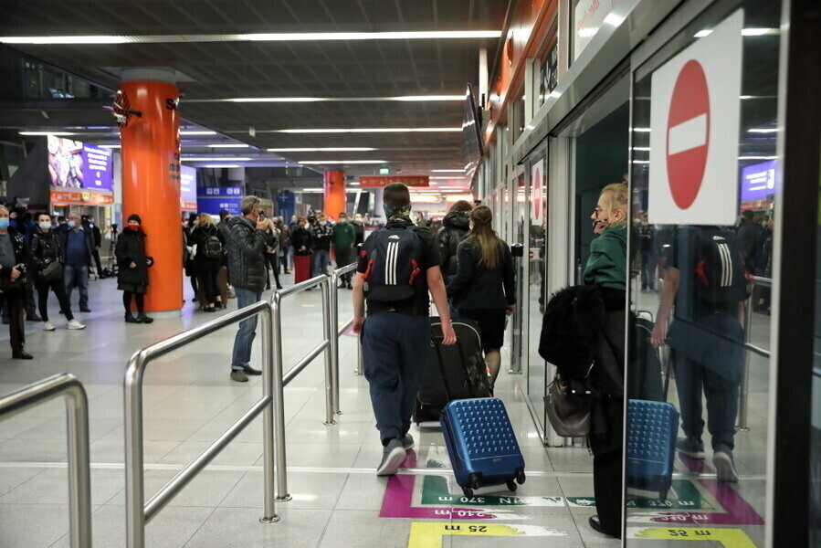 Andrusiewicz dla przyjeżdżających z Wielkiej Brytanii siedmiodniowa kwarantanna