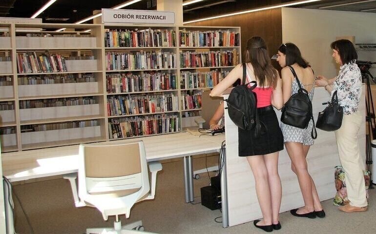 Na razie nie wypożyczysz książek. Trwa aktualizacja systemu