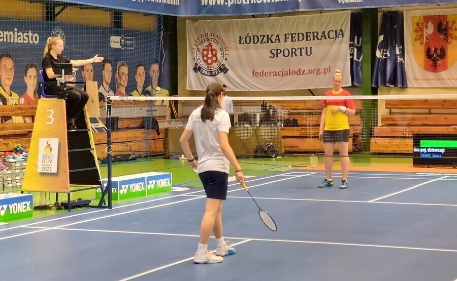 Ogólnopolska Olimpiada Młodzieży. W hali Relax rywalizują badmintoniści