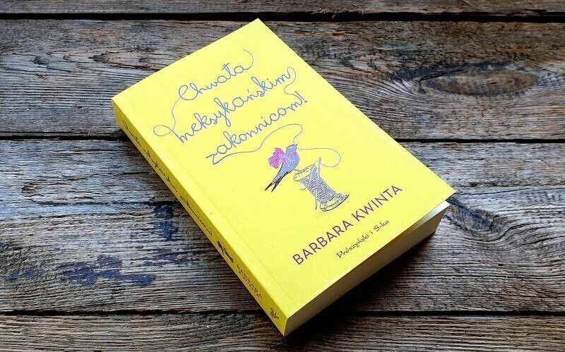 Powieść na lato - słuchaj codziennie w radiu Strefa FM