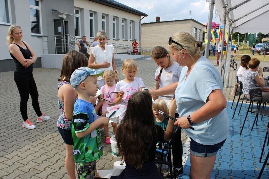 Sąsiedzki piknik w Mąkolicach