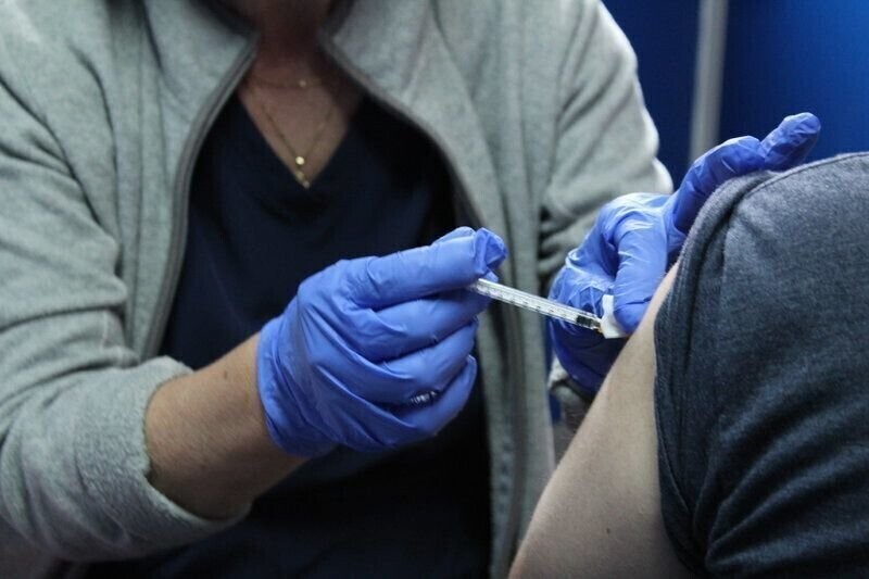 Skorzystali z mobilnego punktu szczepień a w systemie widnieli jako niezaszczepieni