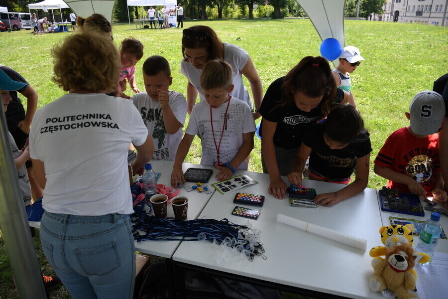 Pierwszy dzień Letniego Pikniku Rodzinnego za nami galeria