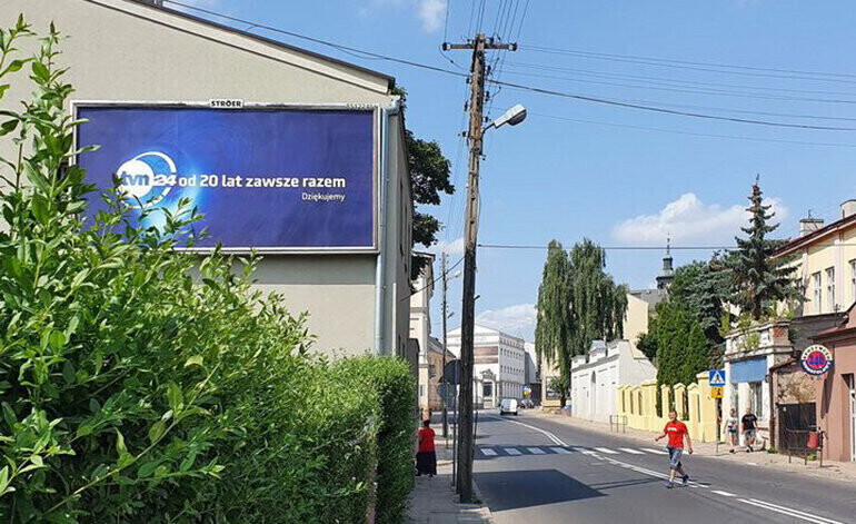TVN24 na billboardach polskich miast. Także w Piotrkowie