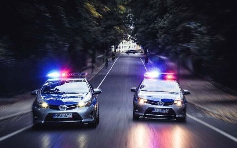 Na widok radiowozu... przyspieszył o ponad 80 kmh