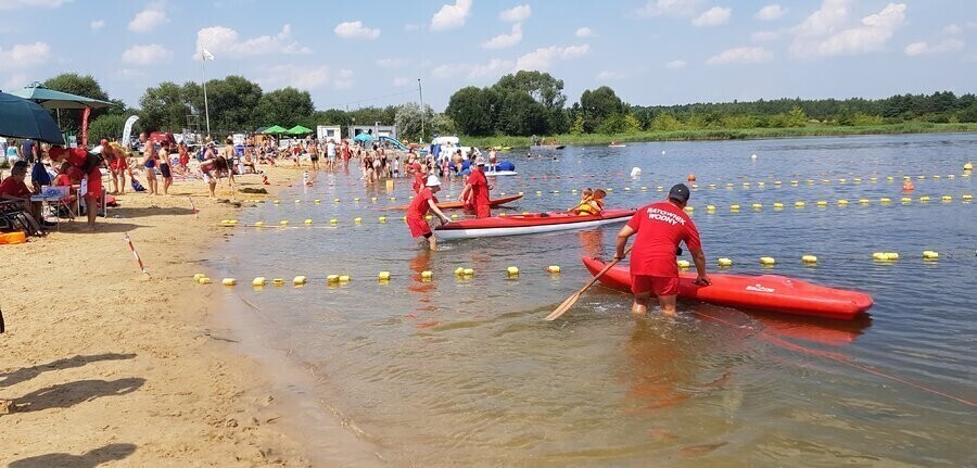 WOPR w Piotrkowie najlepszy w wyścigu kajakowym