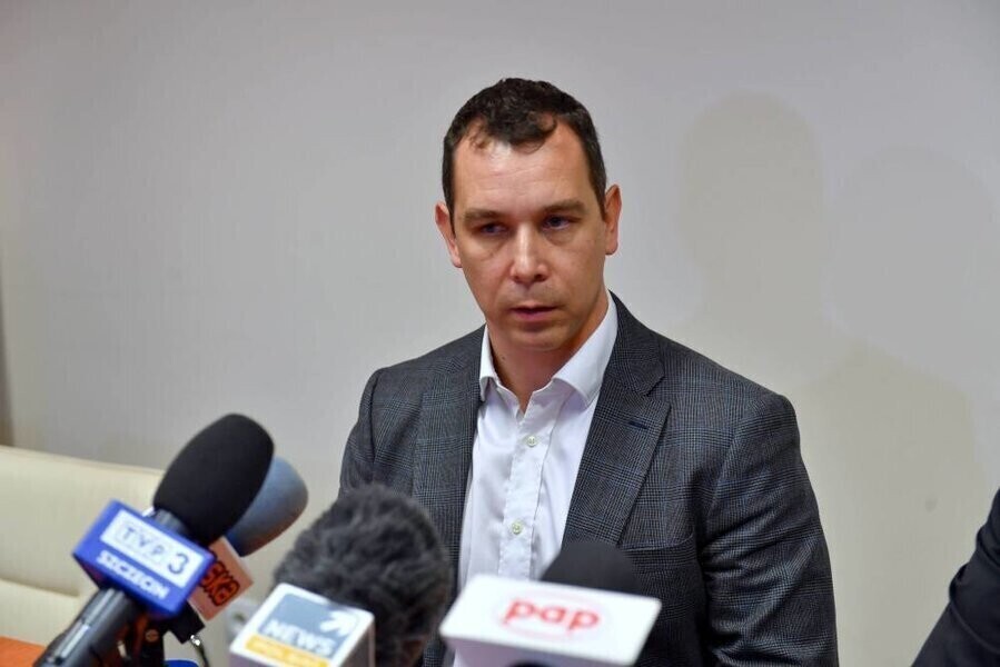 Prof. Parczewski to ostatni moment aby zdążyć ze szczepieniem przed czwartą falą