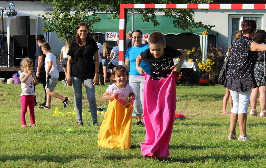 Fantastyczna zabawa podczas festynu Szczepimy się z KGW Galeria