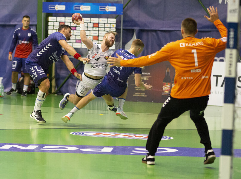 Zwycięstwo na rozpoczęcie sezonu