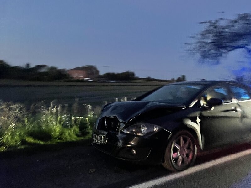 Zderzenie trzech samochodów w Poniatowie